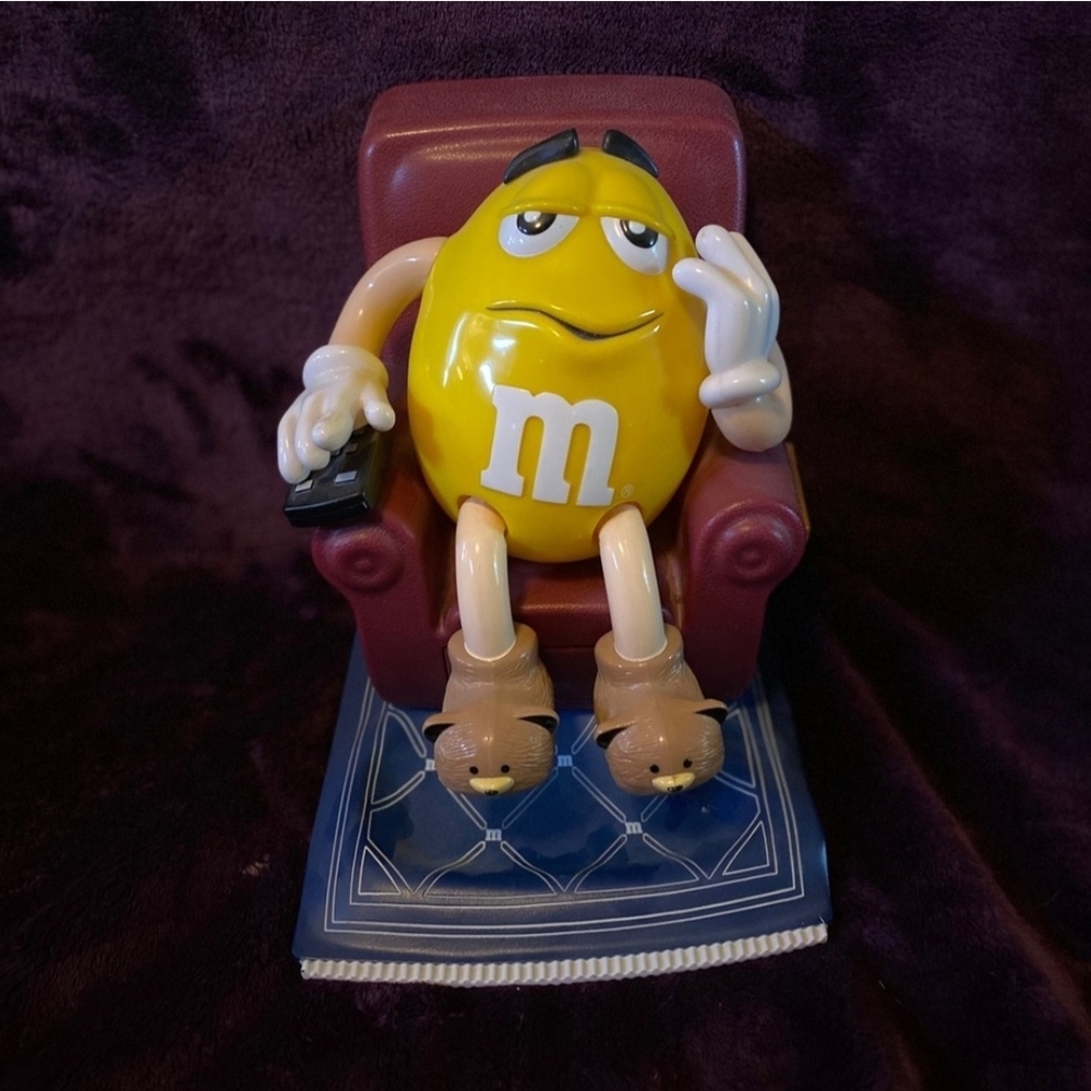 M&M'S Yellow Character Candy Dispenser- Vintage Toy